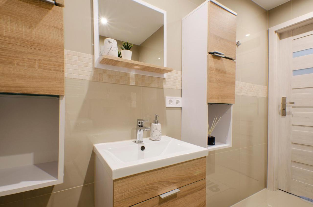 Apartamenty Mieszka I Łódź Extérieur photo